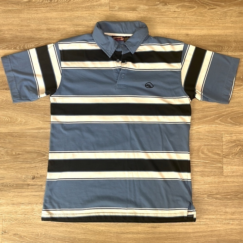Heat Wave Blue Striped Polo Shirt with Logo.  Size Medium